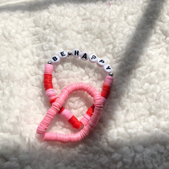 This is my don’t worry be happy bunch. - Picture 1 of 5